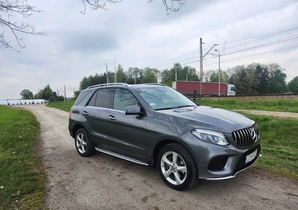 Mercedes-Benz GLE cena 114900 przebieg: 49000, rok produkcji 2017 z Polanów małe 277